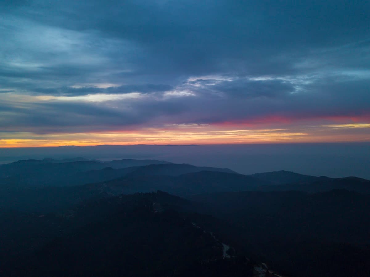 Gezamenlijk overleg: UNGWERU, St. Patrick en Football is Life